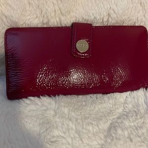 Hobo Fuchsia Patent Leather Wallet